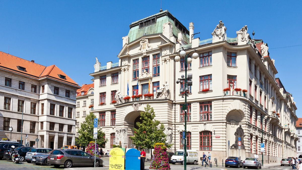 Nové testovací místo v Praze nabízí PCR testy ze slin o polovinu levněji